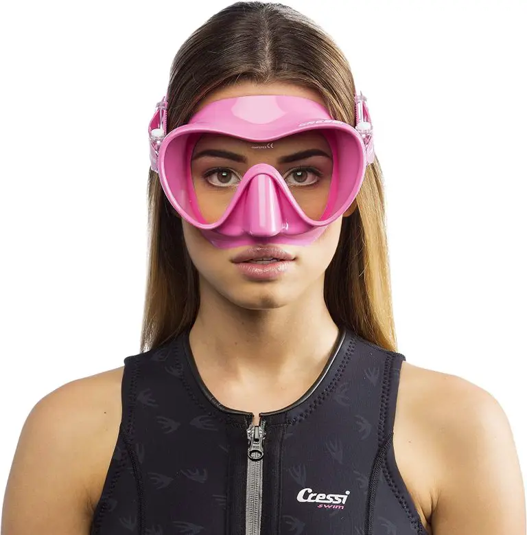 Cressi F1 Mask Review to Stun Your Snorkeling Experience
