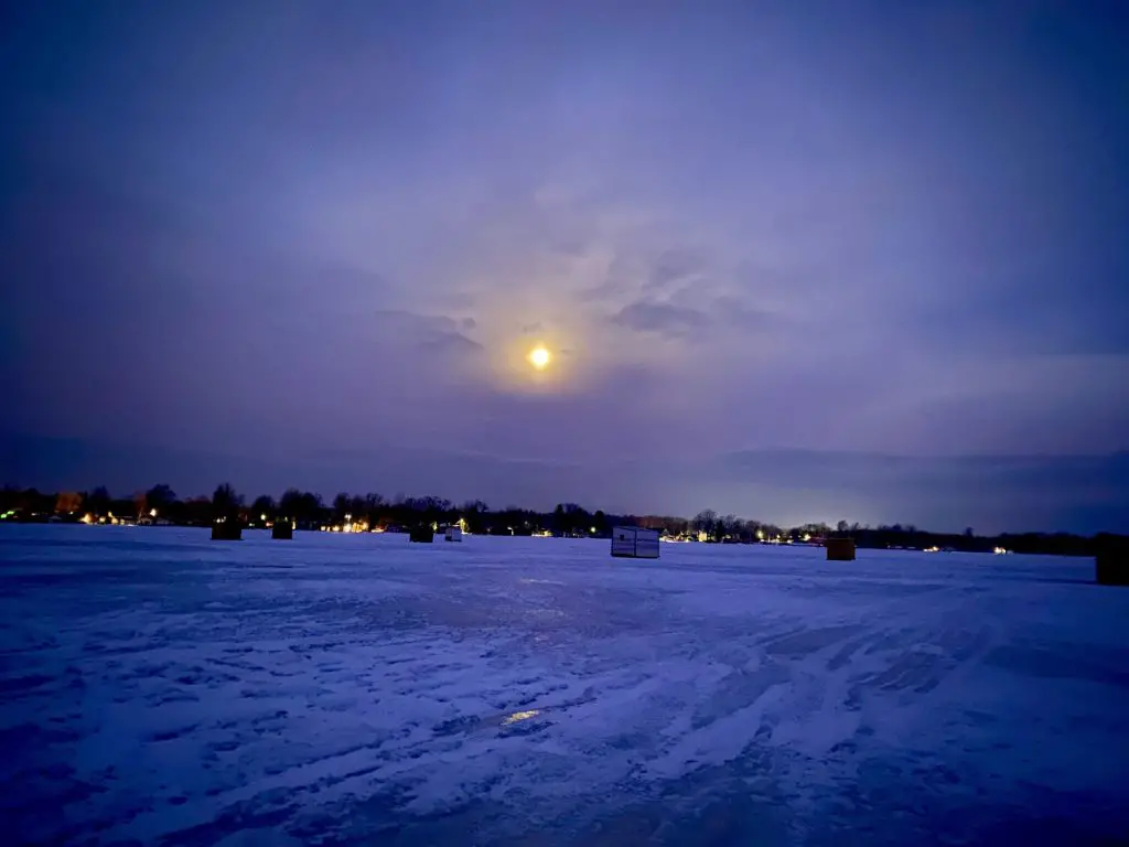 Best Ice Fishing Lakes in Michigan